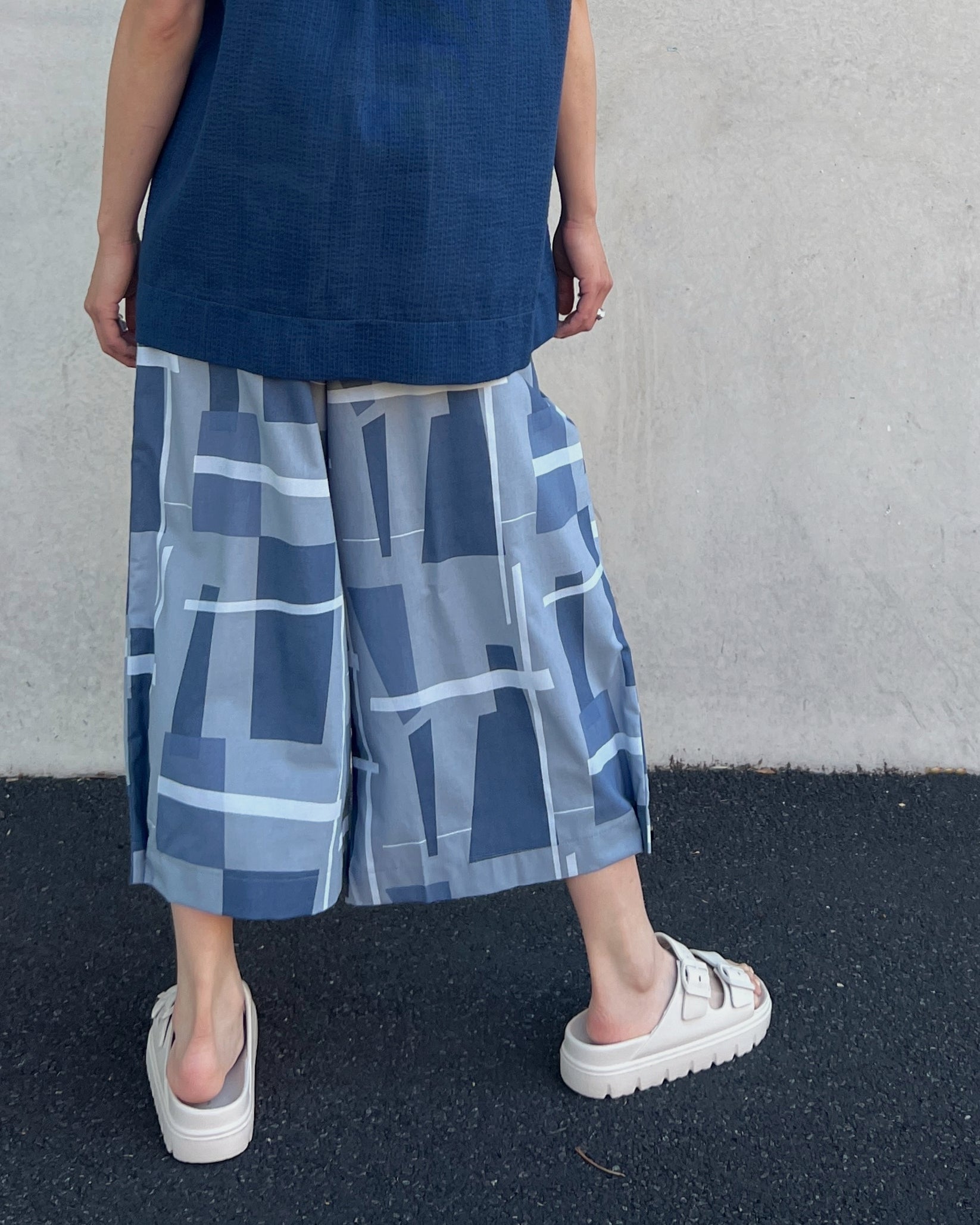 LJ struthers : geometric print pants