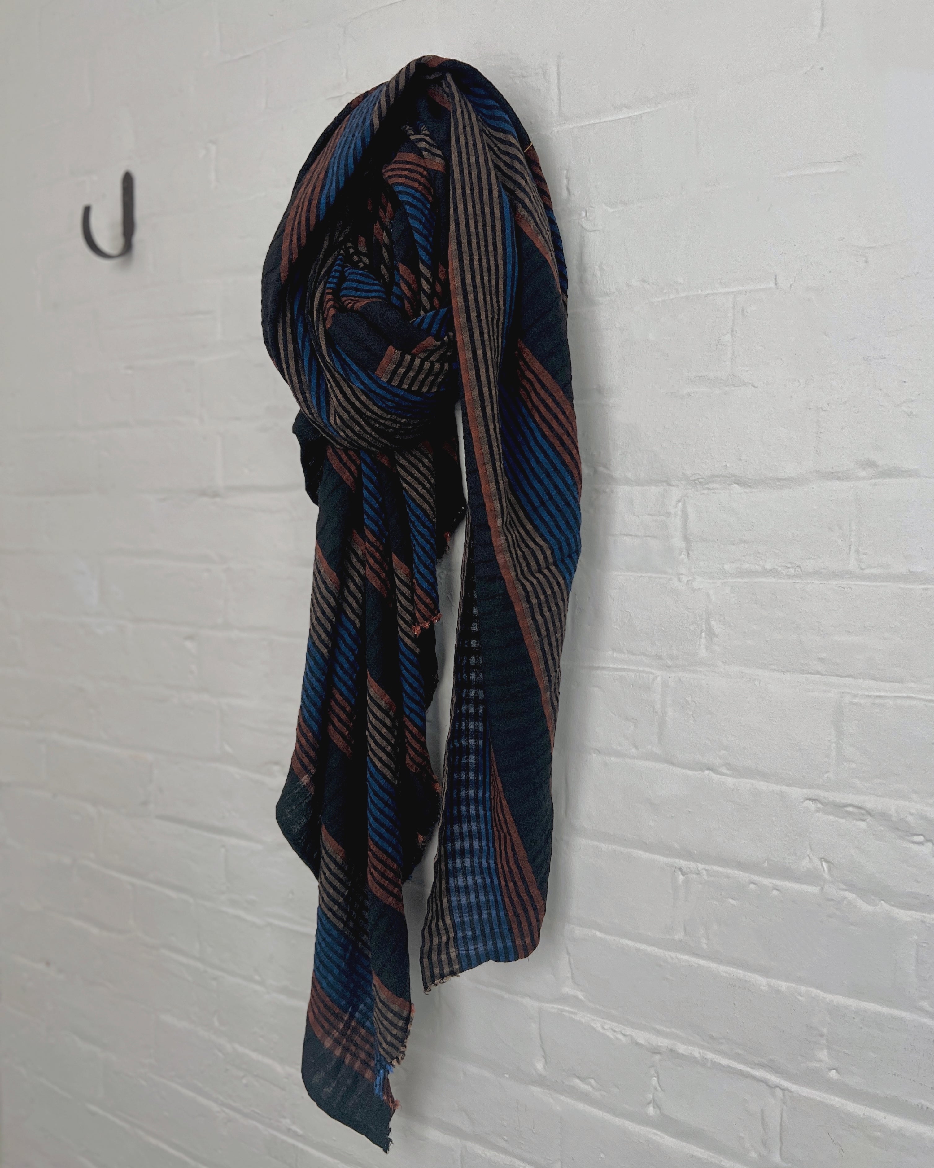 LJ struthers : striped cotton chapter scarf