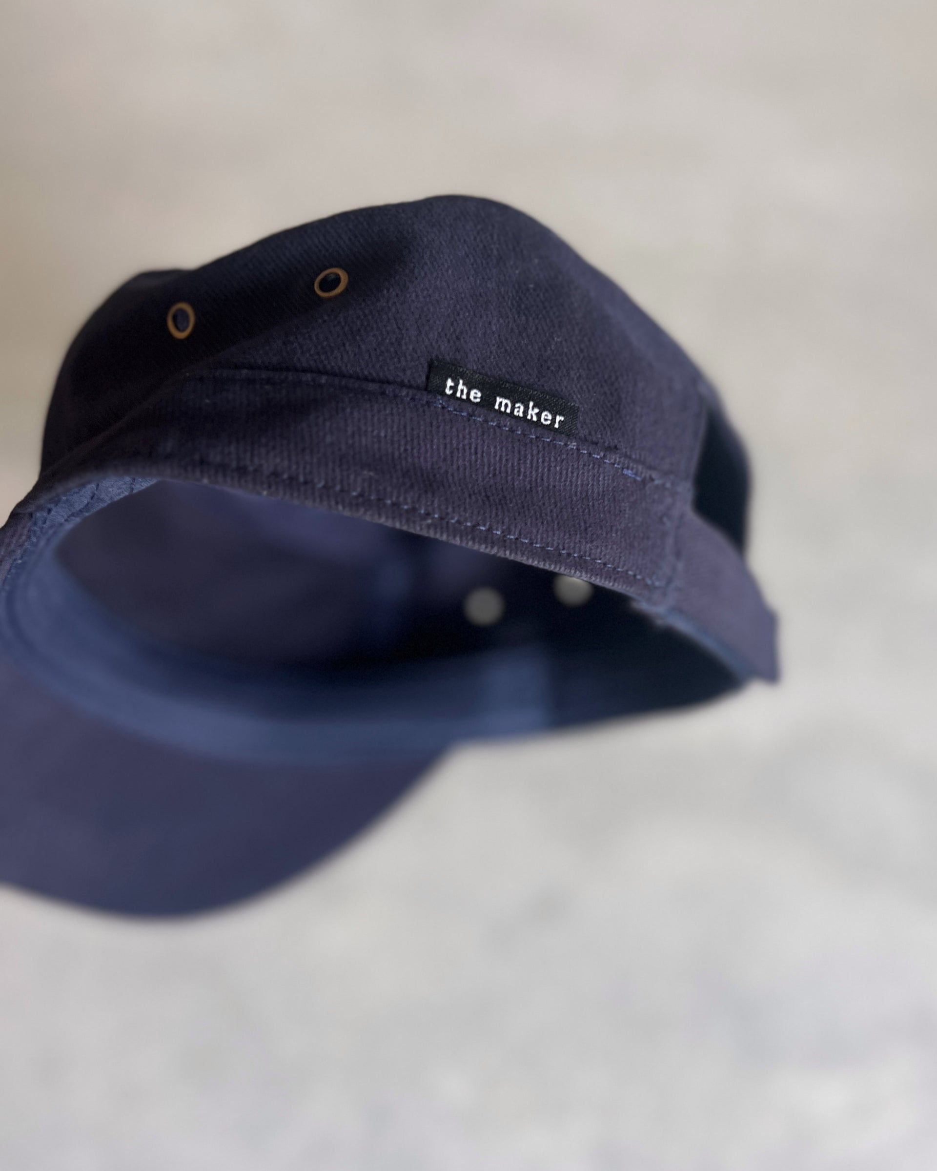 'm' for the maker : field cap in indigo