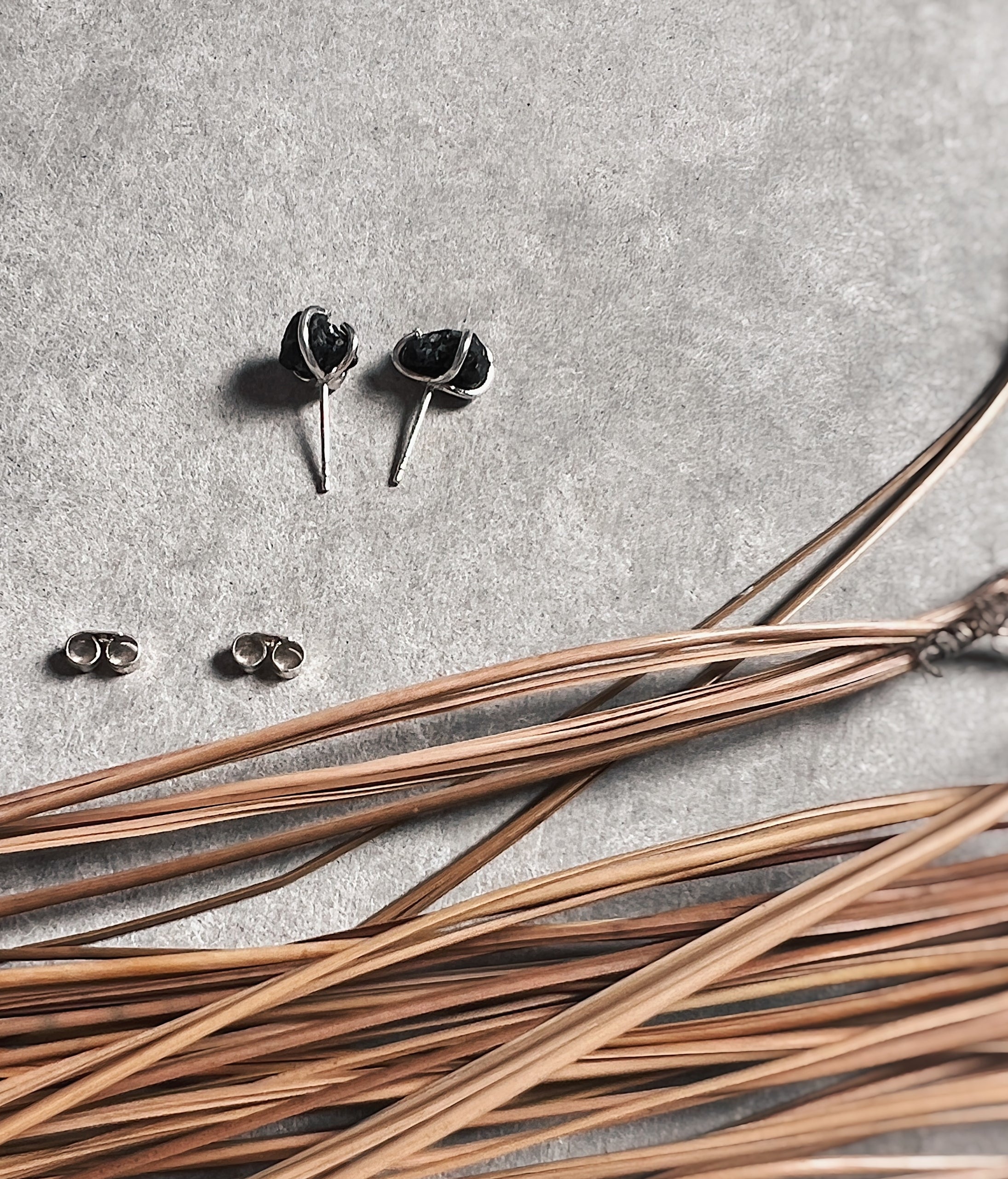 steamylab : raw obsidian stud earrings