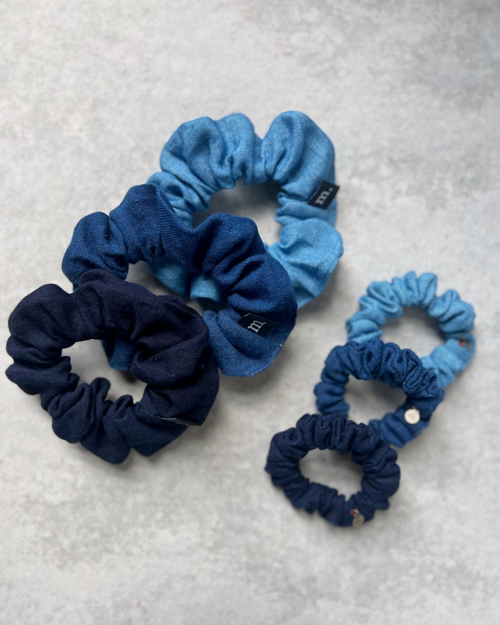 'm' for the maker : dark indigo scrunchie