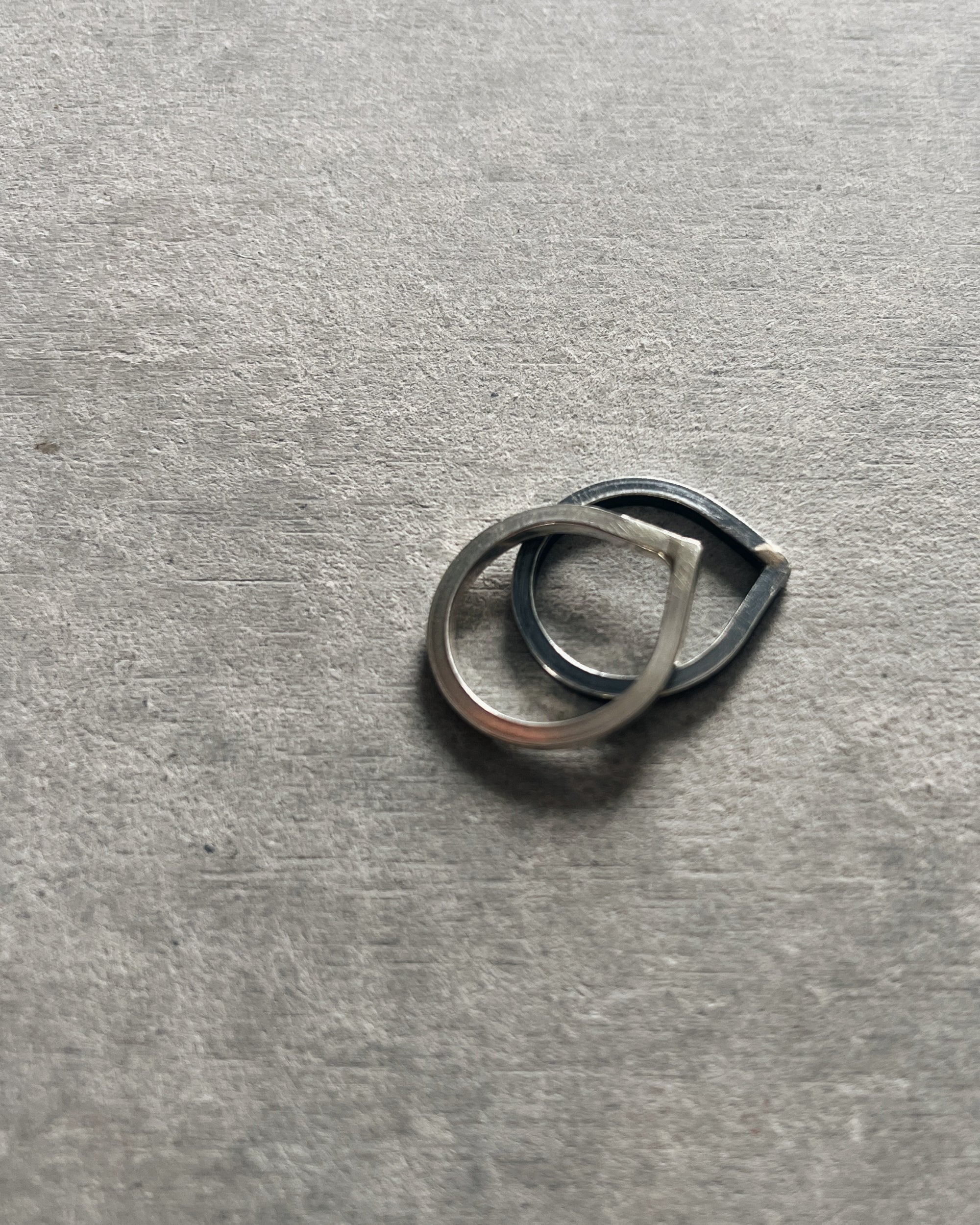 steamylab : oxidised silver tear drop ring