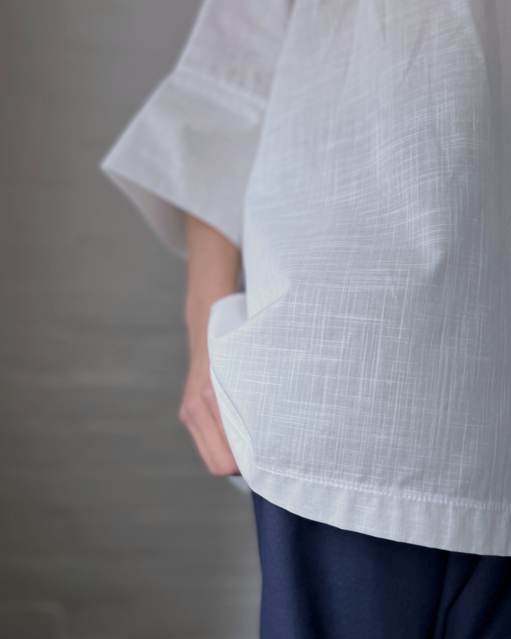 LJ struthers : light weight cotton lunar smock