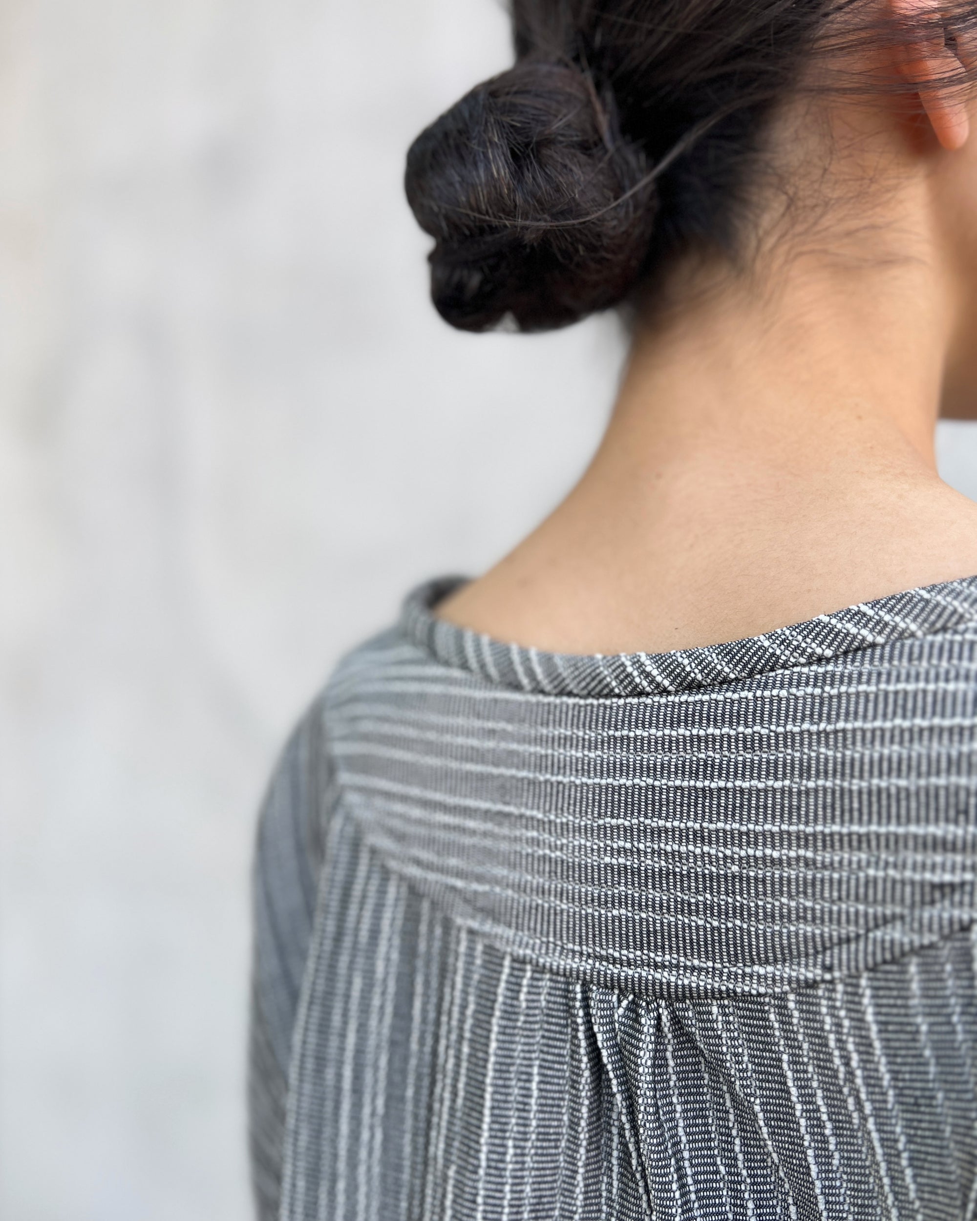 LJ struthers : textured weave lunar tunic