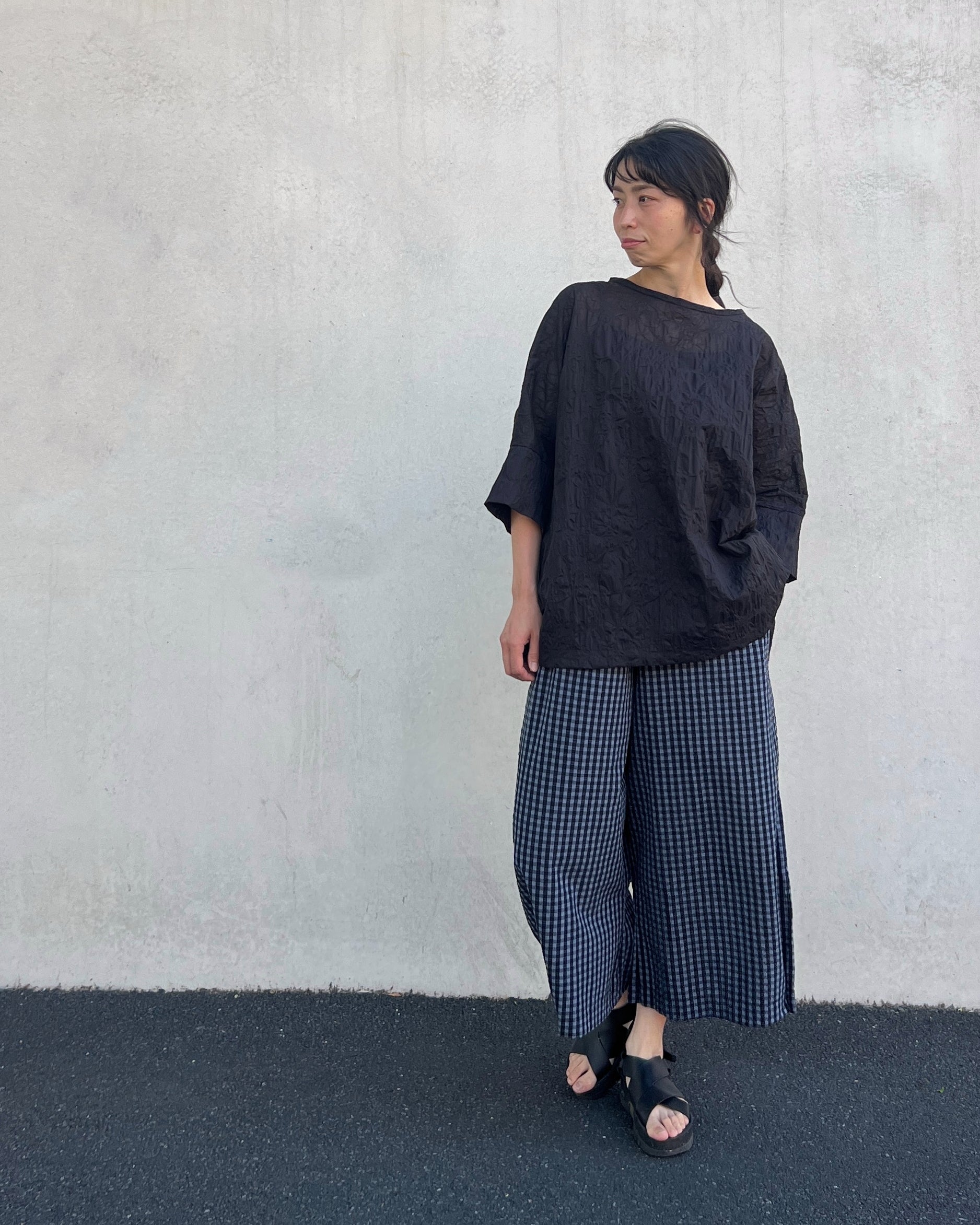 LJ struthers : sheer patterned lunar smock