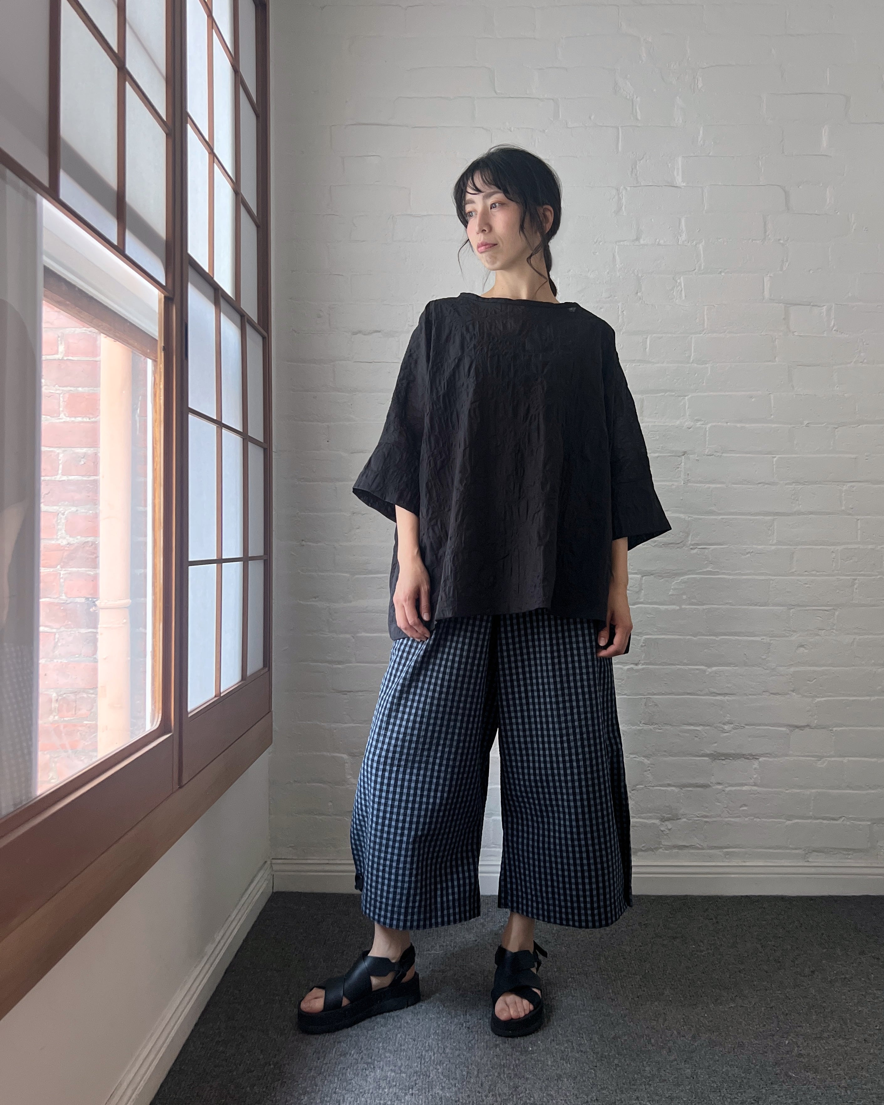 LJ struthers : sheer patterned lunar smock