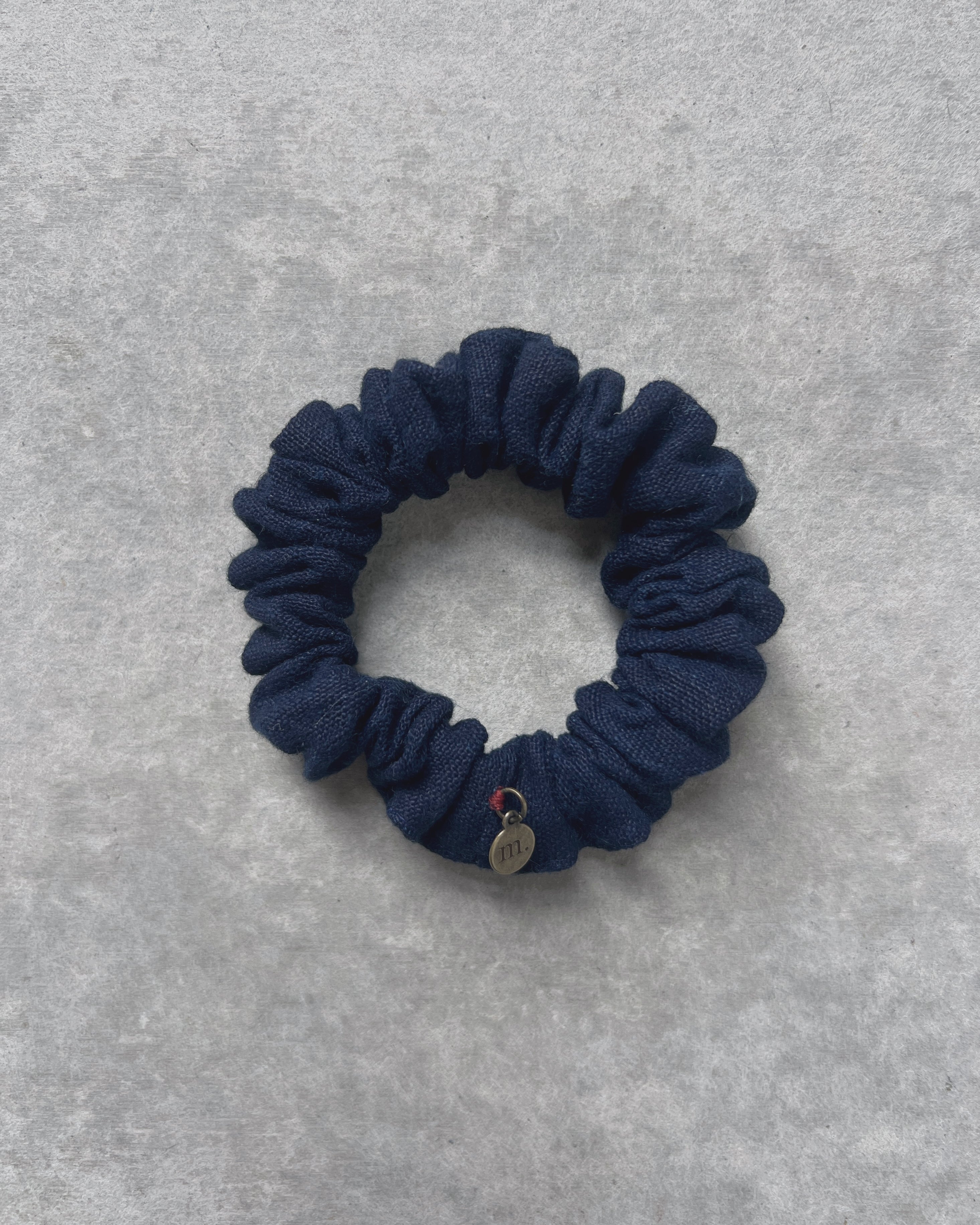 'm' for the maker : dark indigo scrunchie