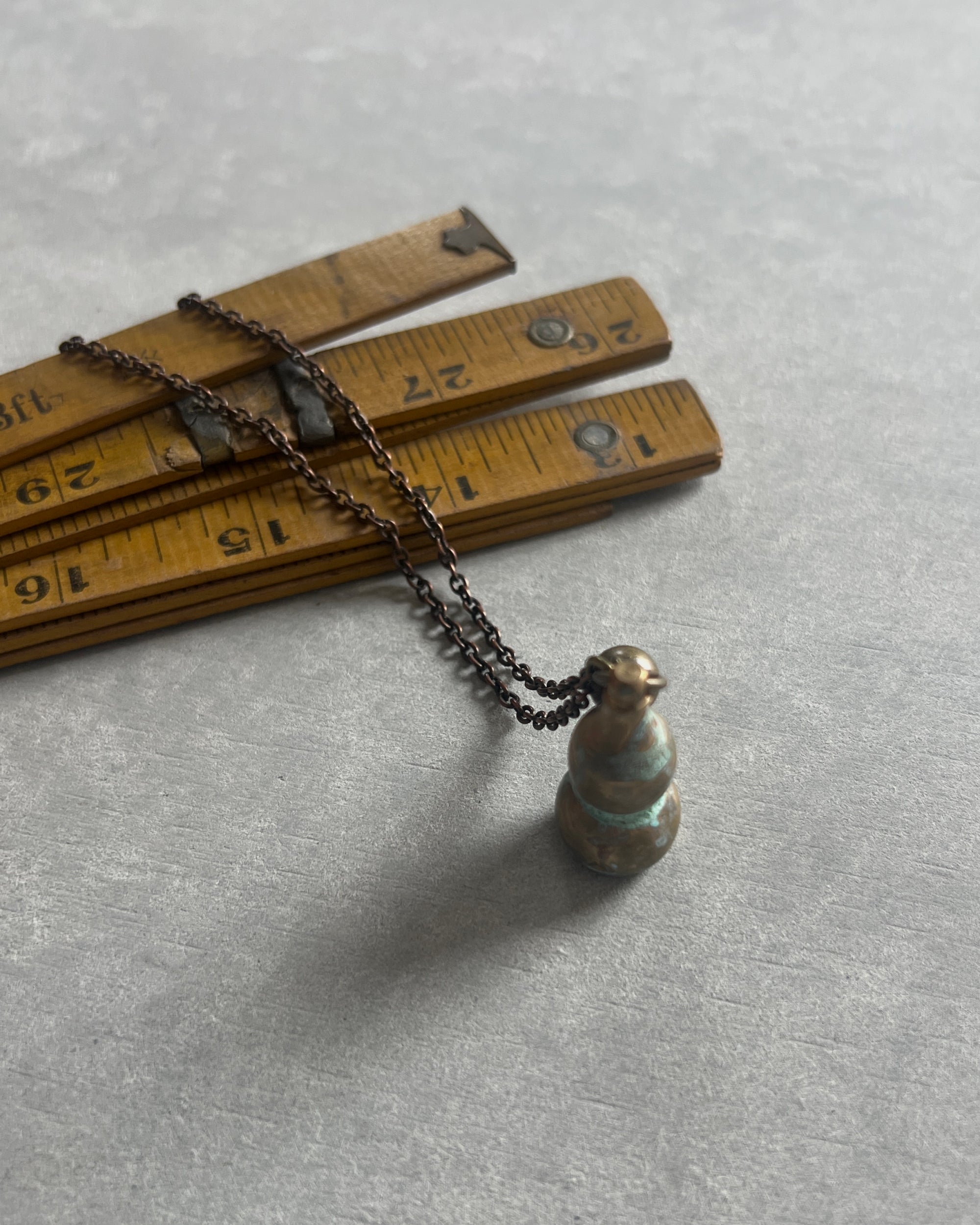 modern marcel : vintage pendant necklace