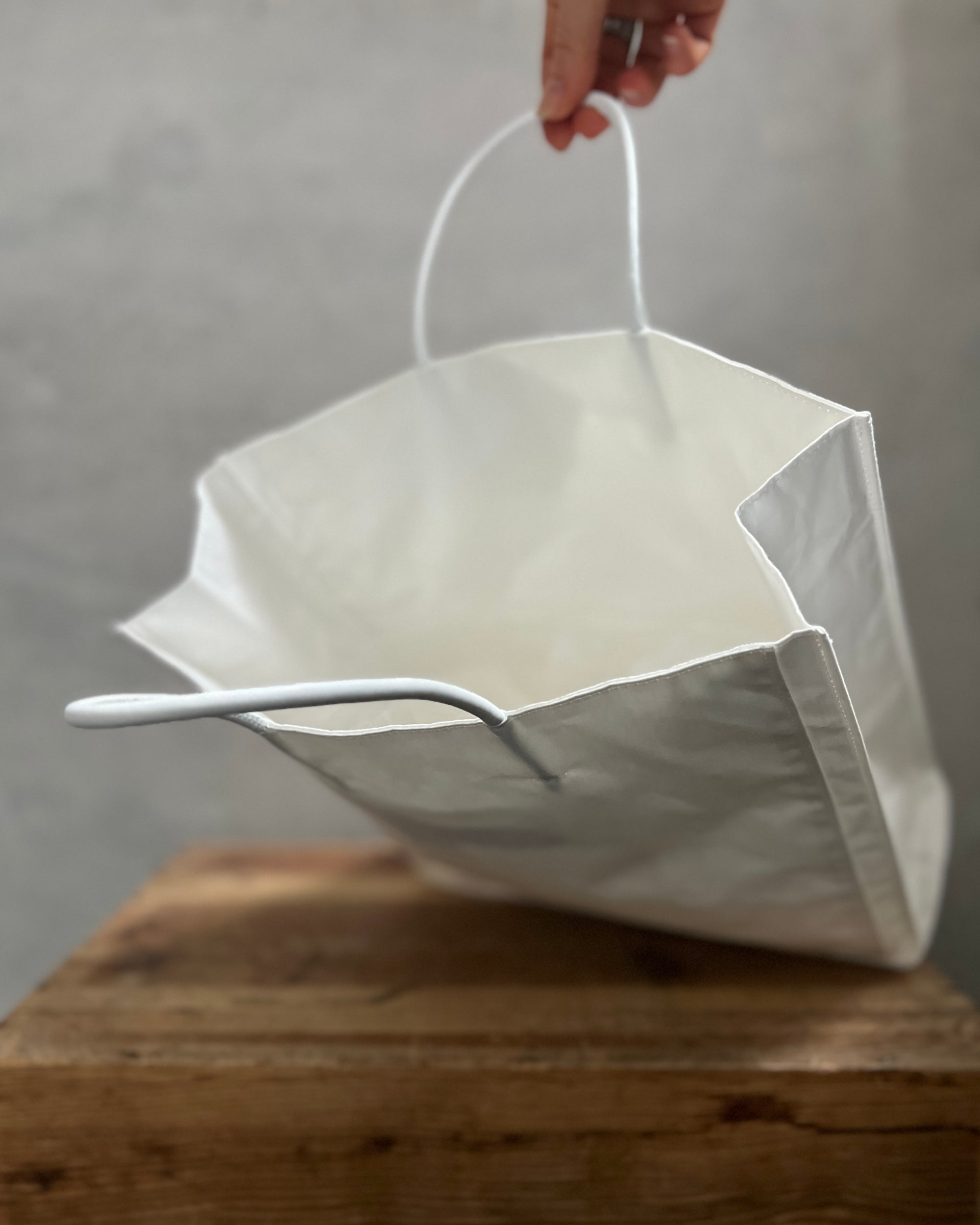 Rootote : tofu tote in chalk