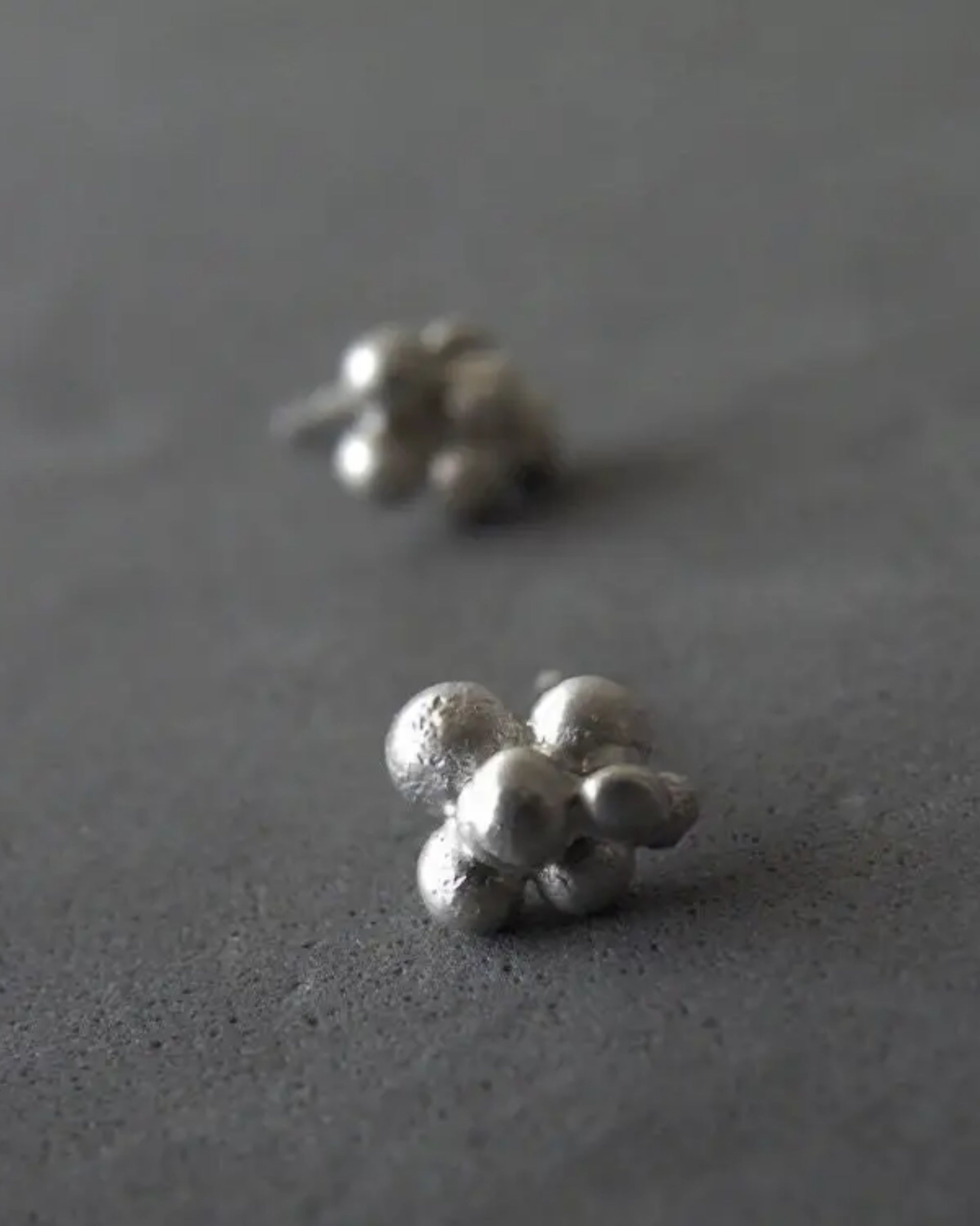 steamylab : silver bubble stud earrings