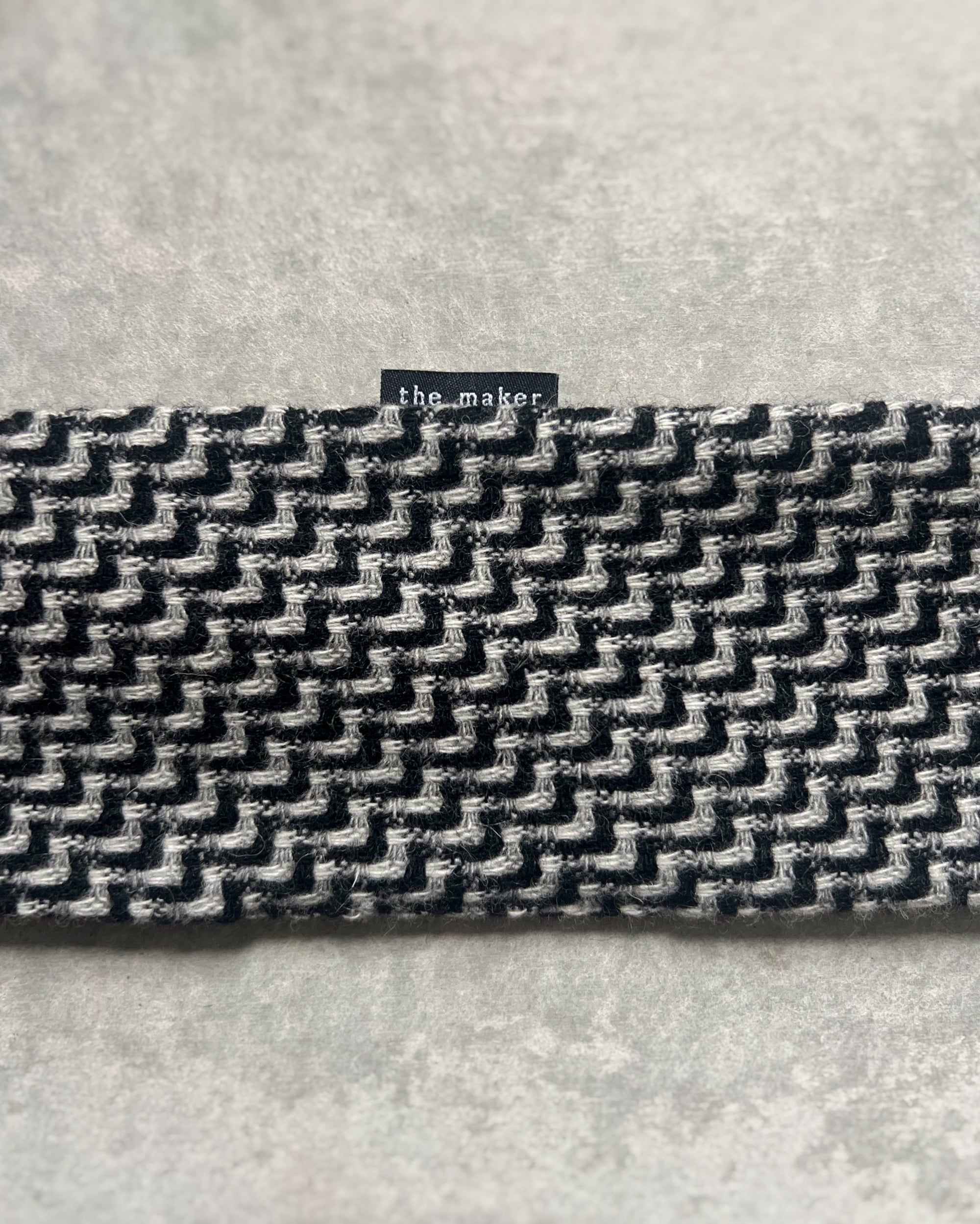 'm' for the maker : wired headband